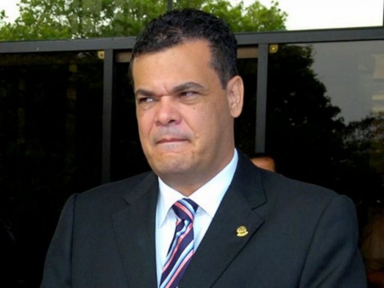 Robert Acevedo tratÃ³ de 