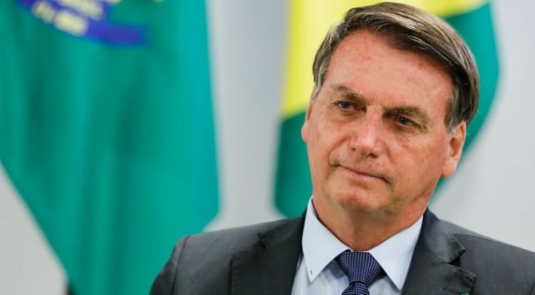 Bolsonaro dice que Brasil no comprarÃ¡ vacuna china